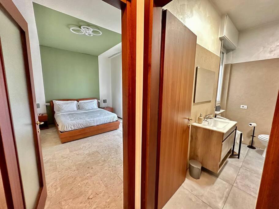 Low Cost Holiday An Business House And Free Park By Revenue House Como Exterior photo